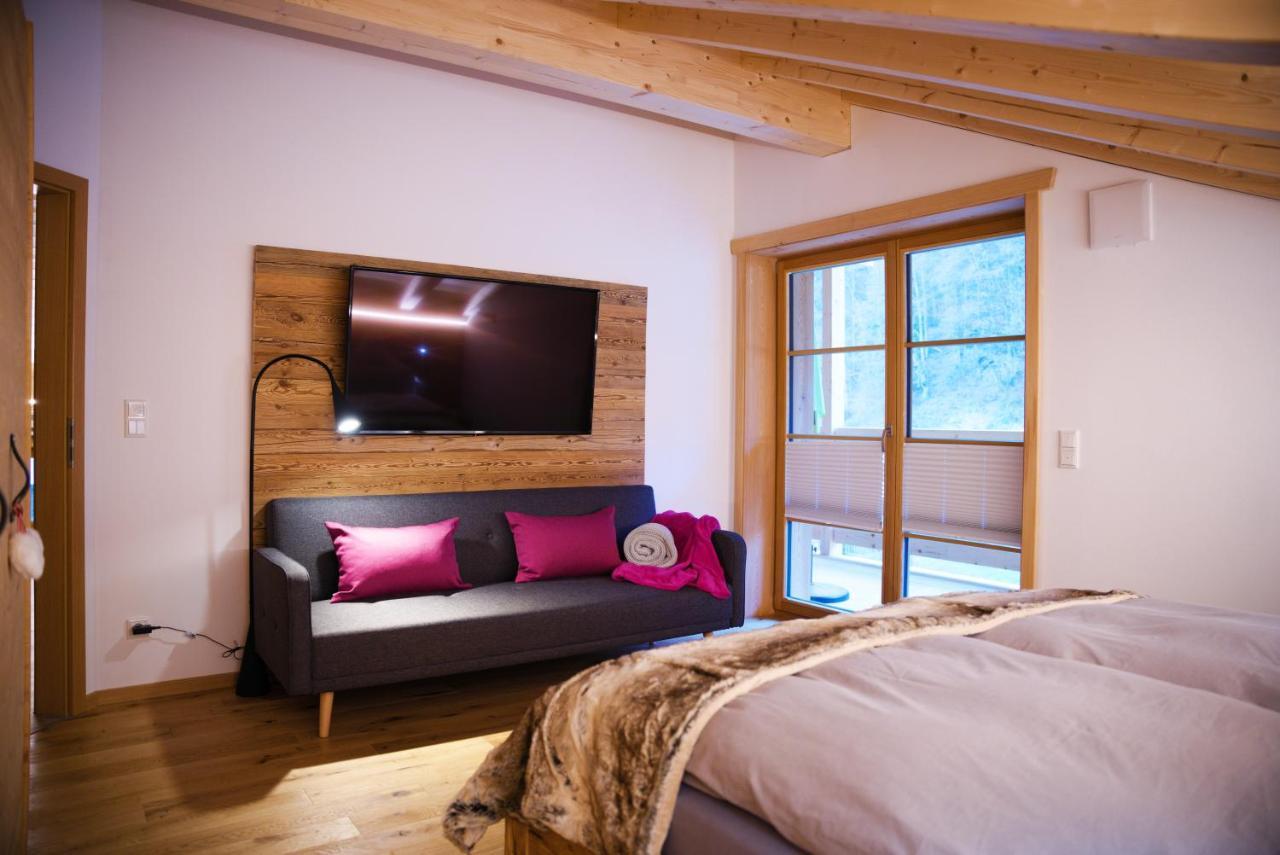 Leos Alpenchalet - Inclusive Sommer Bergbahnticket Und E-Auto Ladestation Оберстдорф Екстер'єр фото